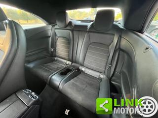 MERCEDES-BENZ C 200 usata, con Sedile posteriore sdoppiato