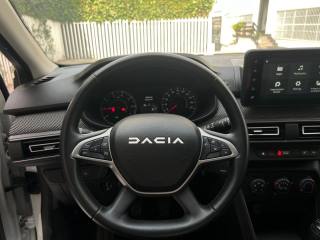 DACIA Sandero usata, con MP3