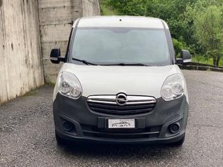 OPEL Combo usata, con Airbag