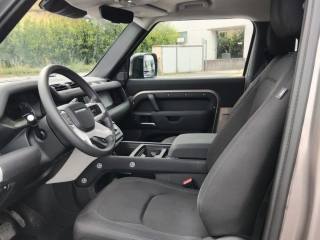 LAND ROVER Defender usata, con Alzacristalli elettrici