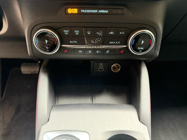 FORD Kuga usata, con Specchietti laterali elettrici