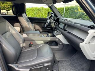 LAND ROVER Defender usata, con Climatizzatore
