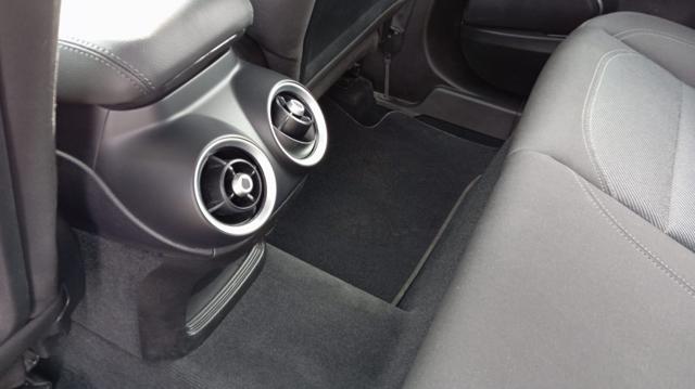 ALFA ROMEO Stelvio usata, con USB