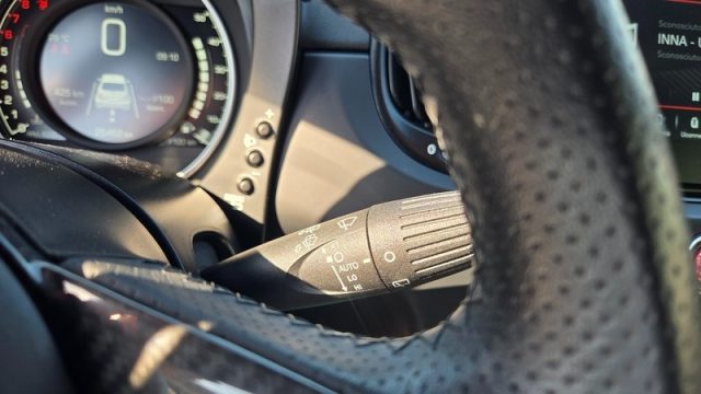 ABARTH 695 usata, con Volante in pelle