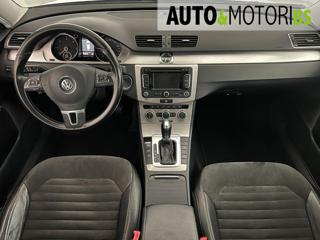 VOLKSWAGEN Passat usata, con Sensore di luce