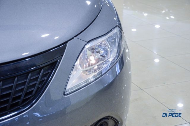 LANCIA Ypsilon usata, con Volante multifunzione
