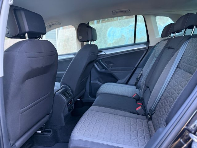 VOLKSWAGEN Tiguan usata, con Volante multifunzione