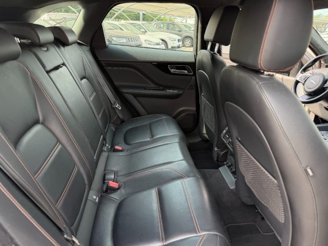 JAGUAR F-Pace usata, con Cruise Control