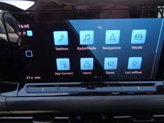 VOLKSWAGEN Golf usata, con Climatizzatore