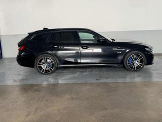 BMW 330 usata, con Alzacristalli elettrici