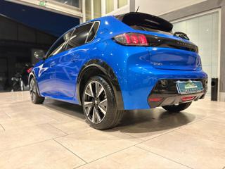 PEUGEOT 208 usata, con Autoradio