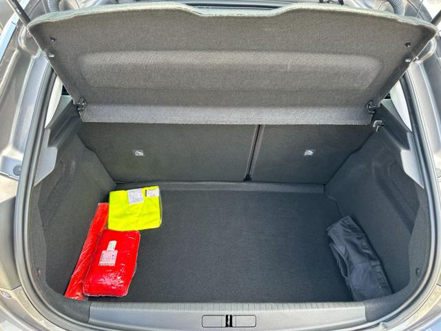 OPEL Corsa usata, con ESP