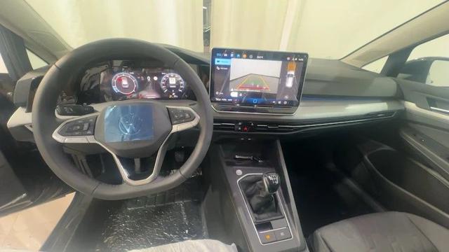 VOLKSWAGEN Golf usata, con Autoradio