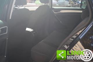 VOLKSWAGEN Golf usata, con Autoradio digitale