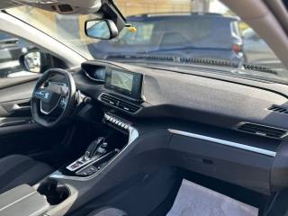 PEUGEOT 3008 usata, con Sedili sportivi