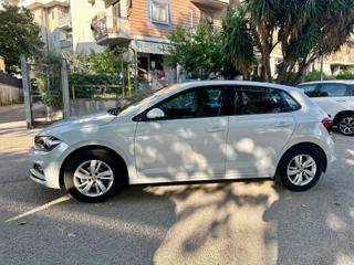 VOLKSWAGEN Polo usata, con Autoradio