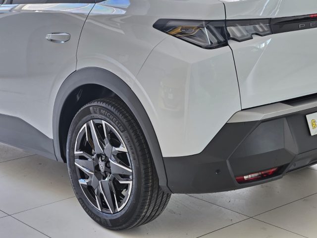 PEUGEOT 3008 usata, con Autoradio