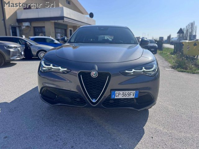 ALFA ROMEO Stelvio usata, con Alzacristalli elettrici