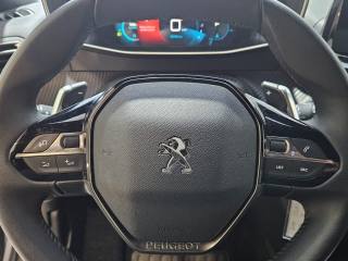 PEUGEOT 2008 usata, con Luci diurne LED