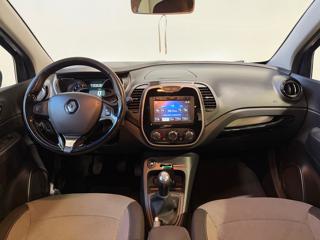 RENAULT Captur usata, con Sedile posteriore sdoppiato