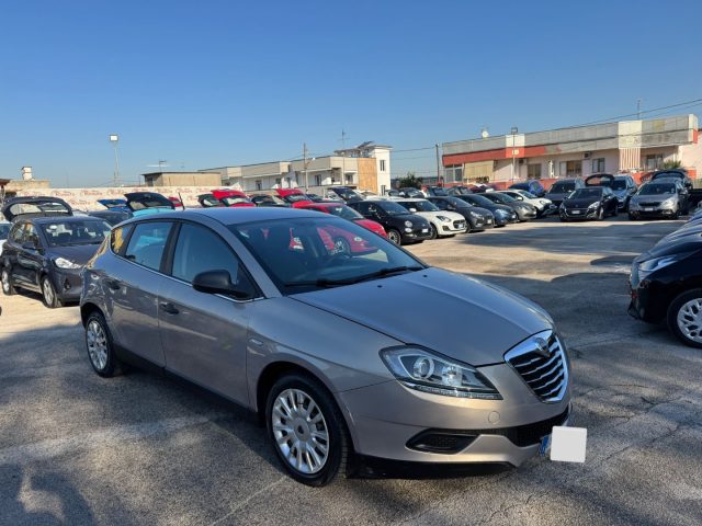 LANCIA Delta usata, con Airbag laterali