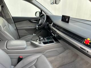 AUDI Q7 usata, con Specchietti laterali elettrici