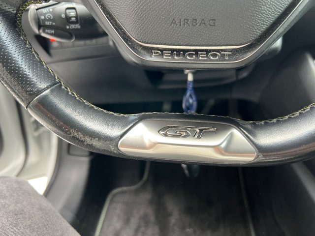 PEUGEOT 208 usata, con USB