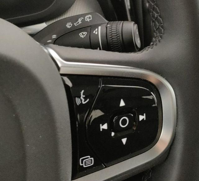 VOLVO XC60 usata, con Sistema di navigazione