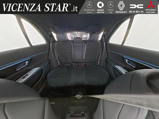 MERCEDES-BENZ E 220 usata, con Chiusura centralizzata