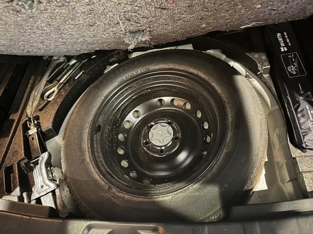 NISSAN Qashqai usata, con Vetri oscurati