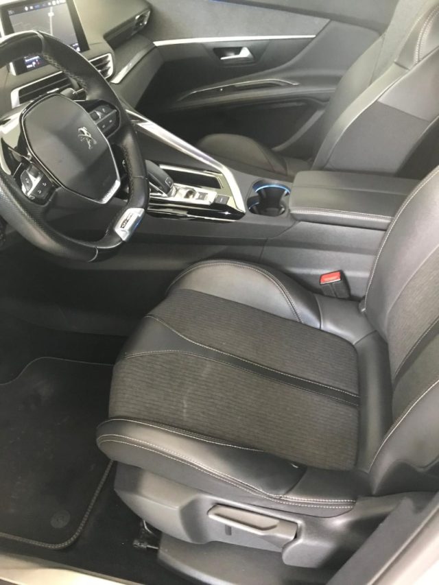 PEUGEOT 3008 usata, con Airbag laterali