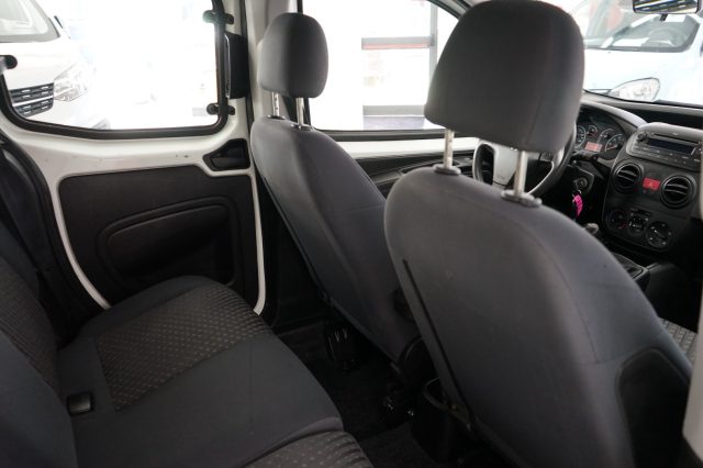 PEUGEOT Bipper usata 33