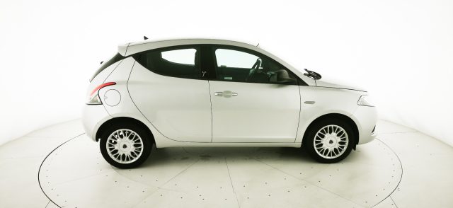 LANCIA Ypsilon usata, con ESP