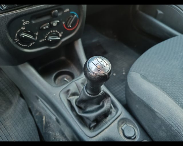PEUGEOT 206 usata 8