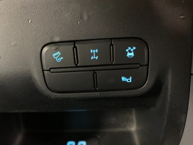 FORD Ranger usata, con Gancio traino