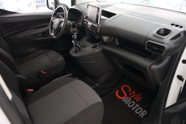 OPEL Combo usata, con Chiusura centralizzata telecomandata