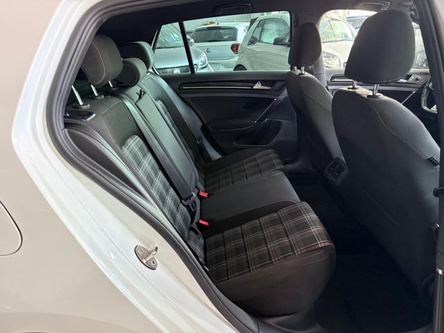 VOLKSWAGEN Golf GTD usata, con Luci diurne LED