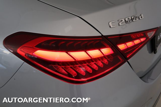 MERCEDES-BENZ C 200 usata, con Monitoraggio pressione pneumatici