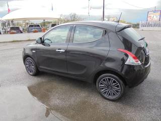 LANCIA Ypsilon usata, con Autoradio digitale