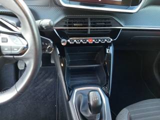 PEUGEOT 208 usata, con Sedile posteriore sdoppiato