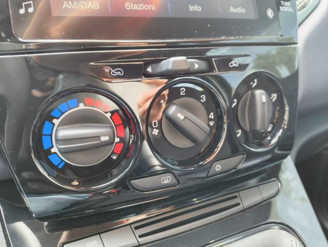 LANCIA Ypsilon usata, con ESP