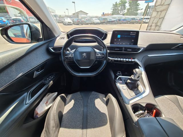 PEUGEOT 3008 usata, con Autoradio