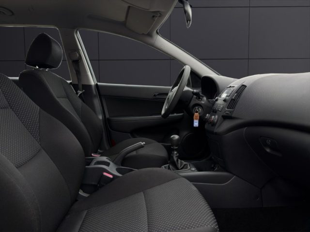 HYUNDAI i30 usata 17