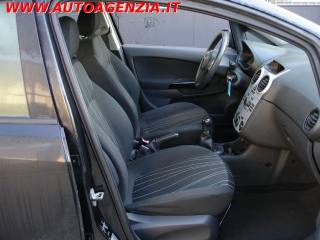OPEL Corsa usata 9