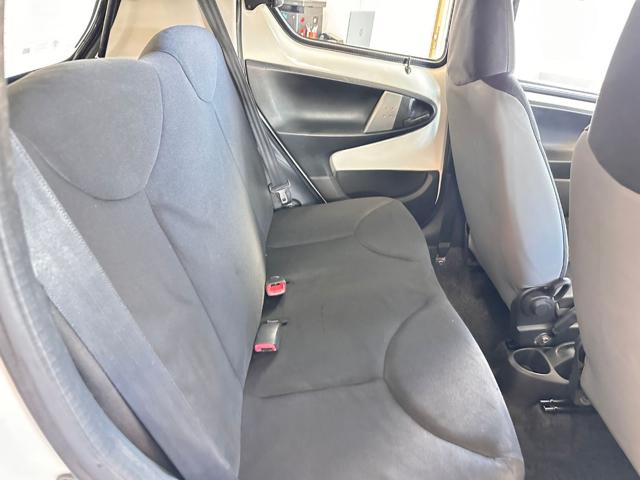 TOYOTA Aygo usata, con Isofix