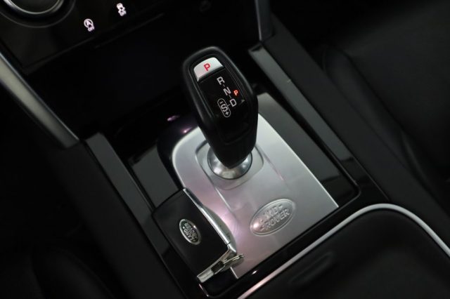LAND ROVER Discovery Sport usata 13