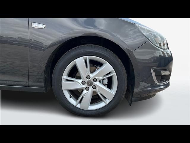 OPEL Astra usata, con Airbag Passeggero