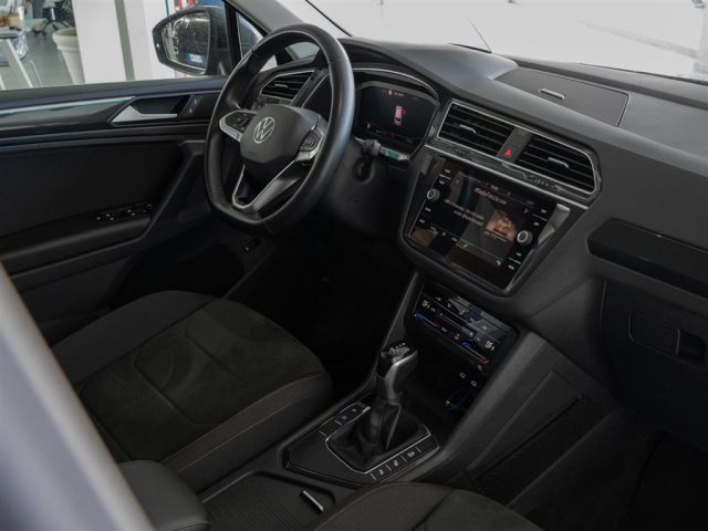 VOLKSWAGEN Tiguan usata, con Luci diurne LED