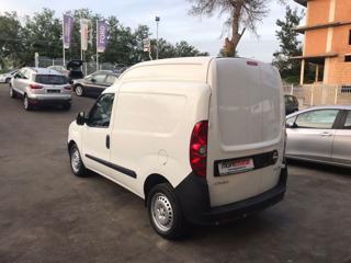 OPEL Combo usata, con Climatizzatore