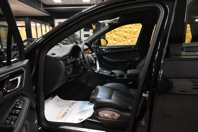 PORSCHE Macan usata 8